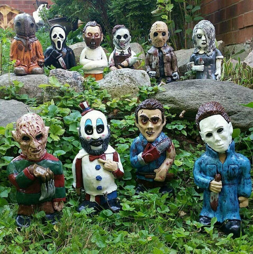Horror Movie Garden Gnomes Killer🎁