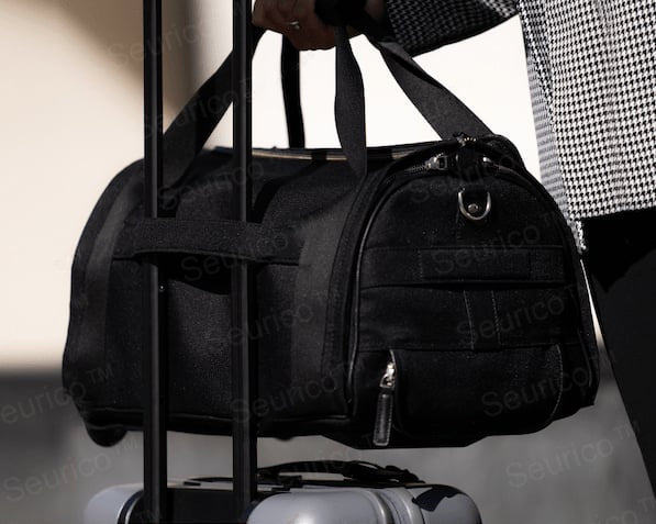 🧳 THE CONVERTIBLE DUFFLE GARMENT LUGGAGE