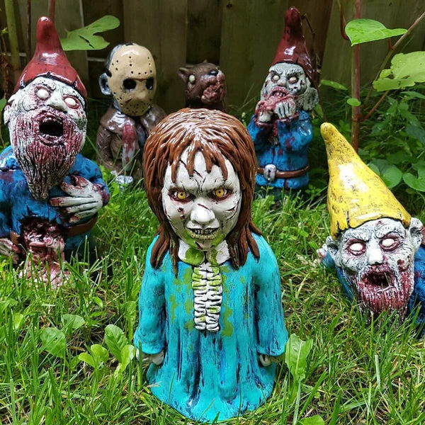 Horror Movie Garden Gnomes Killer🎁